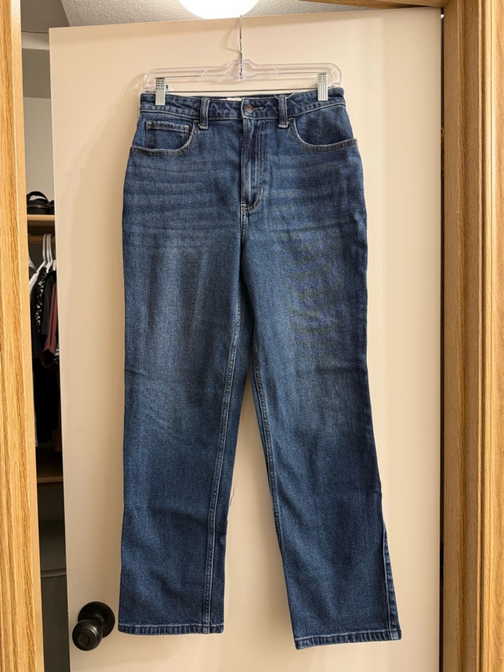 hollister ultra-high rise 90s straight jean